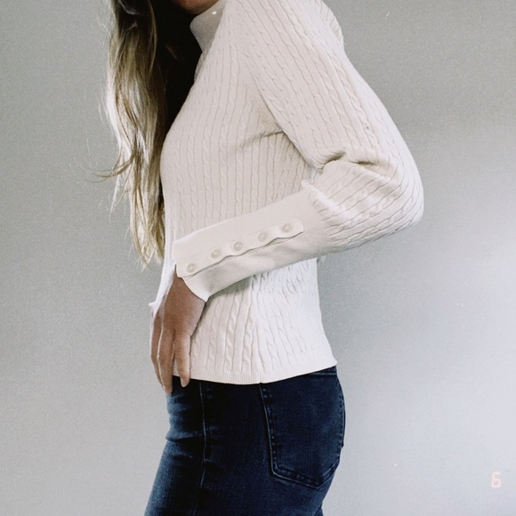 White knit top! - Picture 3 of 4
